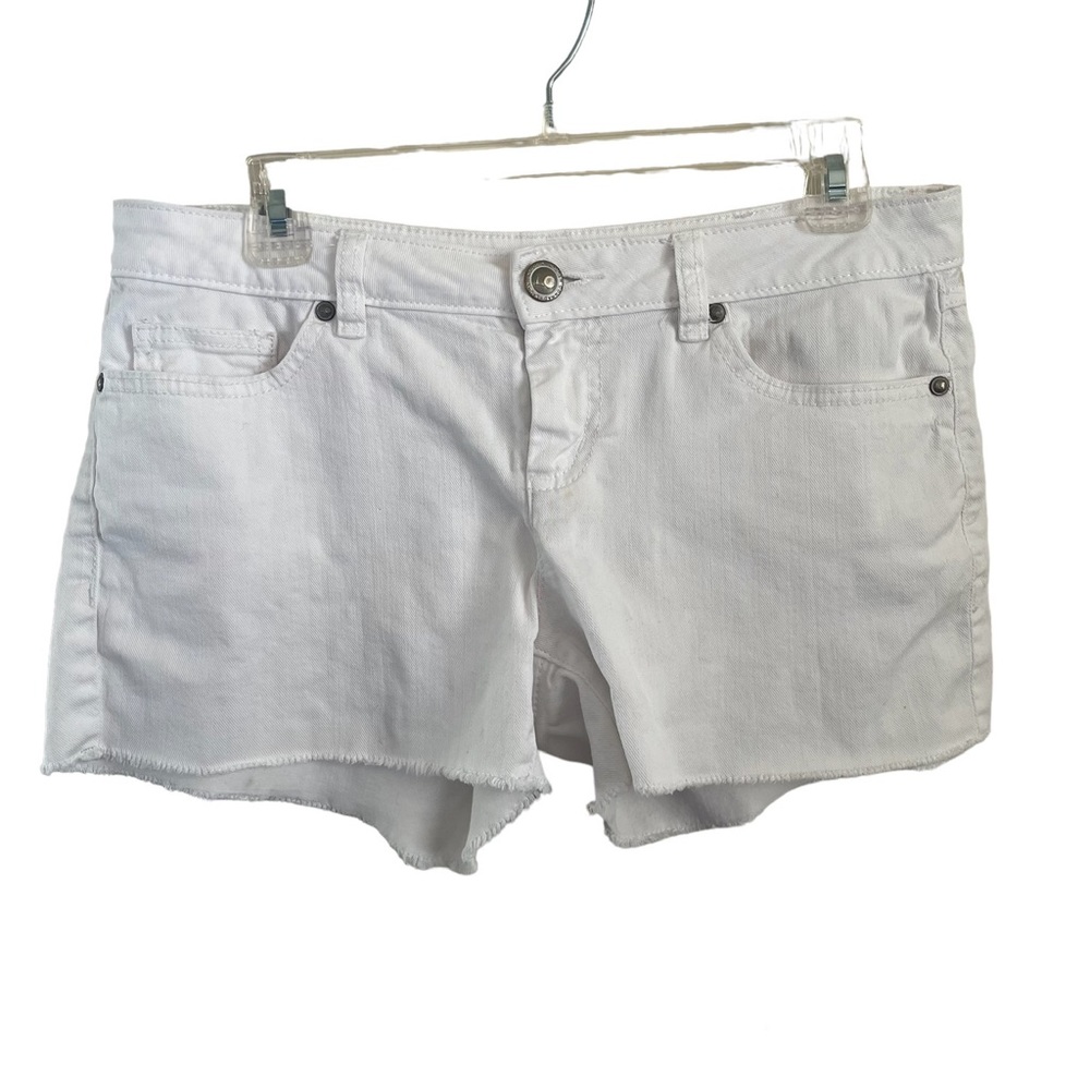 Lauren Conrad White Cut-Off Short Shorts - 6